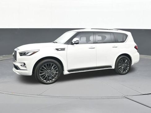 Used 2023 INFINITI QX80 Sensory w/ Cargo Package image 6