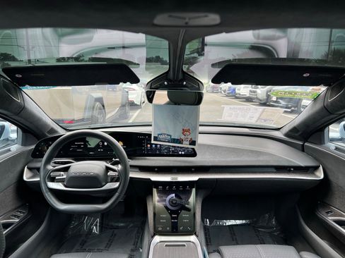 Used 2025 Lucid Air Grand Touring AWD/4WD image 54