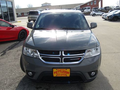 Used 2019 Dodge Journey SE w/ Connectivity Group image 11