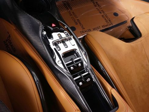Used 2024 Ferrari SF90 Spider AWD/4WD image 34
