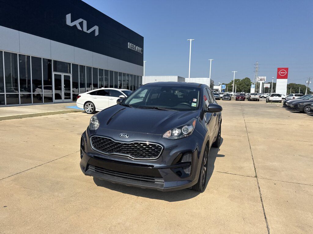 Used 2020 Kia Sportage LX FWD image 3