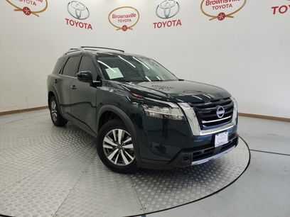 Used 2024 Nissan Pathfinder SL