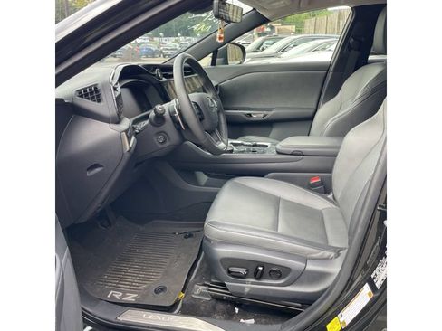 Used 2025 Lexus RZ 450e AWD/4WD image 2