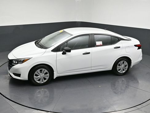 Certified 2025 Nissan Versa S w/ Trunk Package image 25