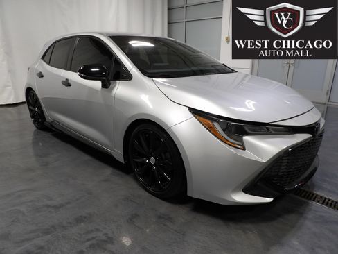Used 2021 Toyota Corolla SE FWD image 1