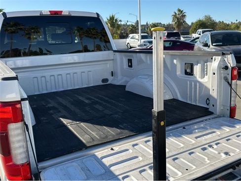 Used 2019 Ford F250 Platinum w/ Platinum Ultimate Package image 21