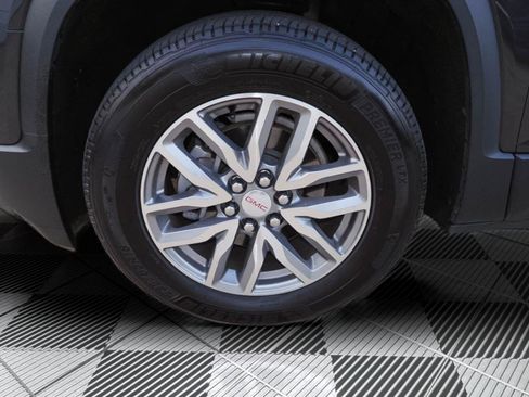 Used 2018 GMC Acadia SLE w/ LPO, Floor Liner Package AWD/4WD image 34