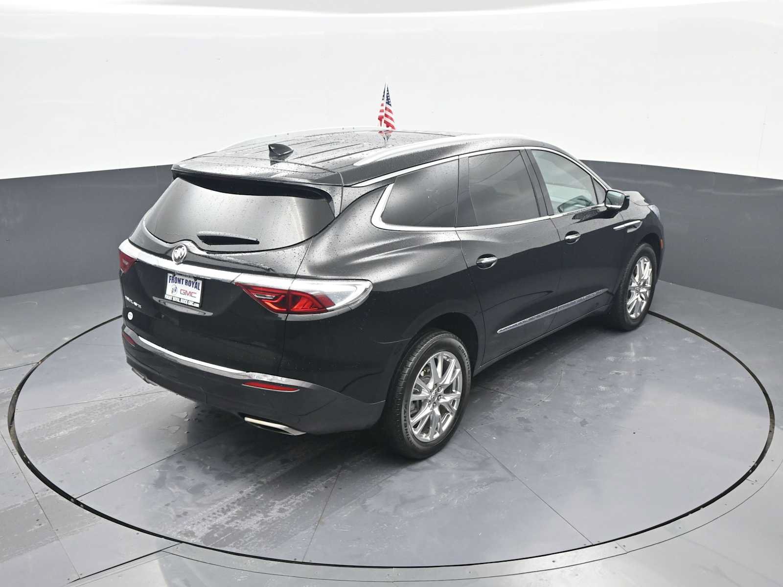 Used 2023 Buick Enclave Essence w/ Experience Buick Package FWD image 31