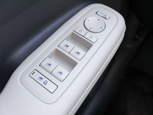 New 2026 Hyundai Santa Fe SEL FWD image 18