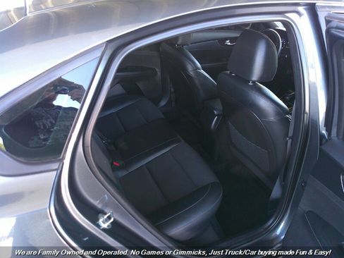 Used 2022 Kia Forte GT-Line w/ GT-Line Premium Package image 23