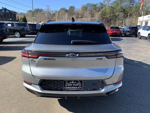 New 2026 Chevrolet Equinox EV RS FWD image 3