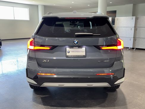 New 2026 BMW X1 xDrive28i w/ Convenience Package AWD/4WD image 7