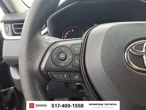 Used 2024 Toyota RAV4 XLE FWD image 18