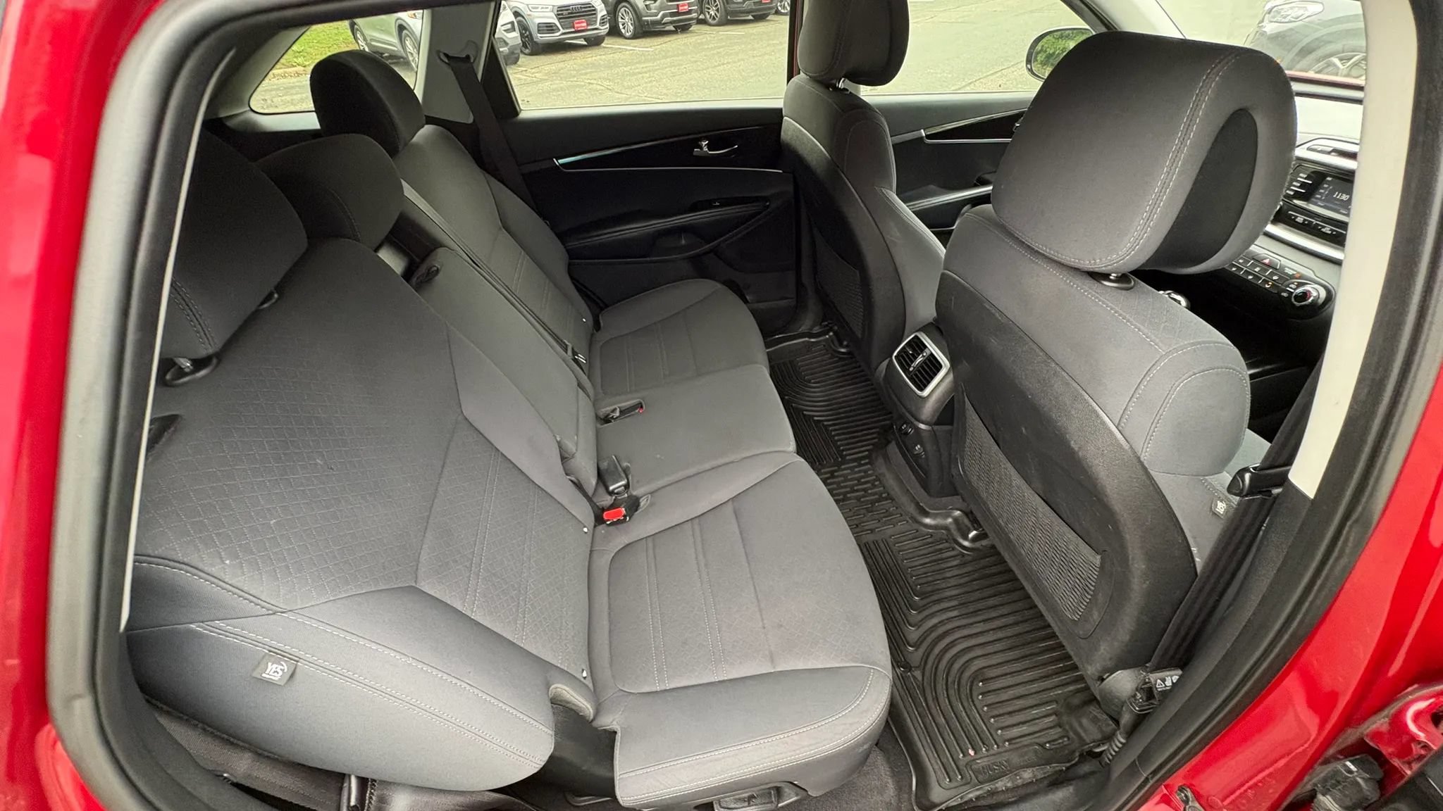 Used 2017 Kia Sorento AWD image 35