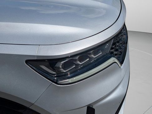 Certified 2022 Kia Sorento SX image 11