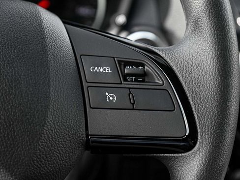 New 2024 Mitsubishi Eclipse Cross LE image 24