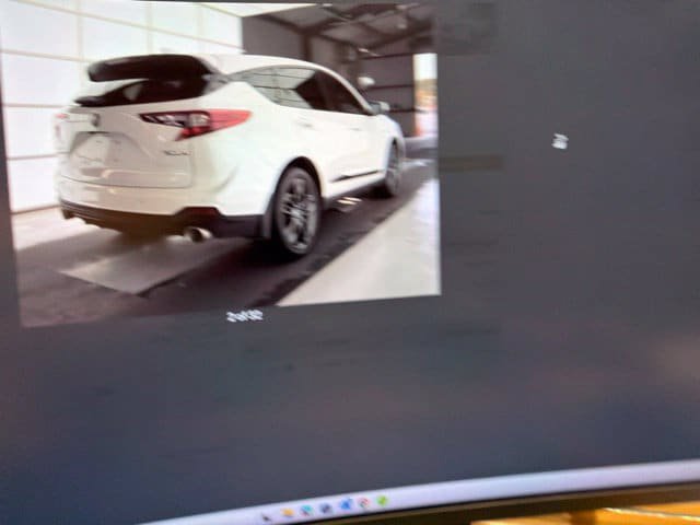 Used 2023 Acura RDX w/ Advance Package FWD image 3