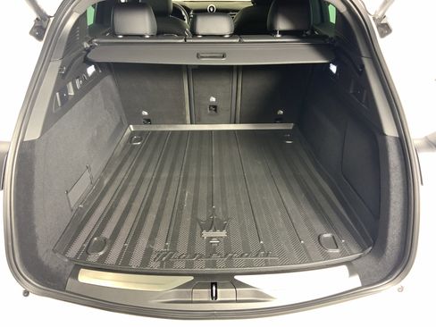 Used 2023 Maserati Grecale Modena image 19