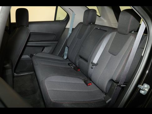 Used 2017 Chevrolet Equinox LS image 19