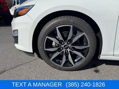 Used 2024 Chevrolet Malibu RS image 9