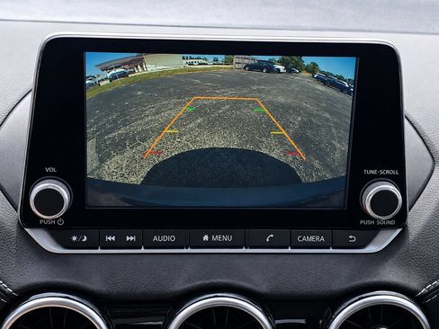 Used 2025 Nissan Sentra SV FWD image 20