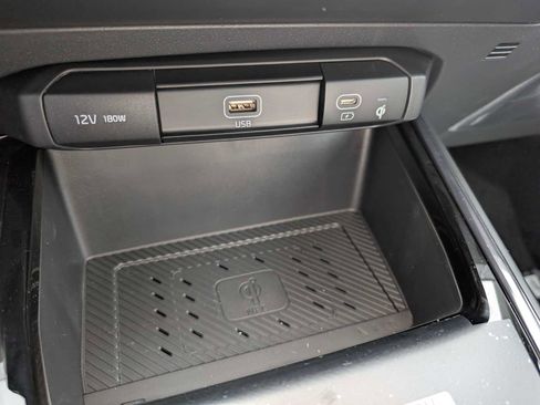 New 2026 Kia Niro SX Touring image 26