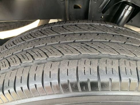 Certified 2023 Toyota Tacoma SR5 image 34