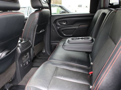 Used 2021 Nissan Titan PRO-4X w/ Pro-4x Convenience Package AWD/4WD image 20