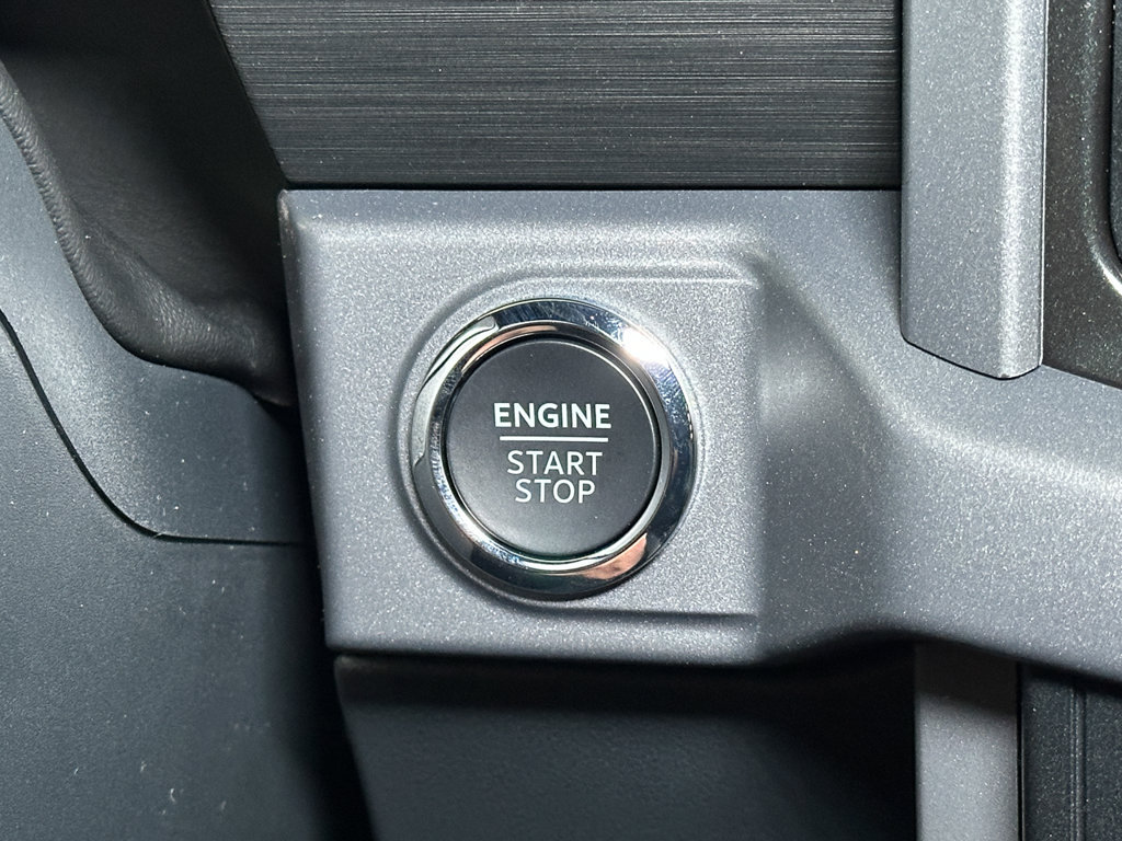 New 2026 Ford F150 XLT w/ Equipment Group 302A MID AWD/4WD image 24