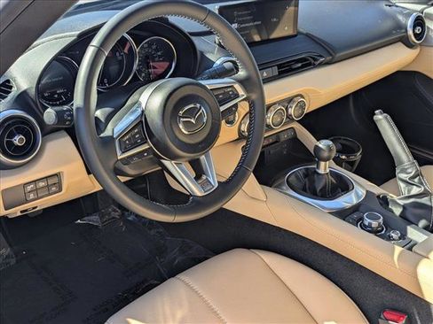 Used 2024 MAZDA MX-5 Miata Grand Touring image 9