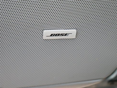 Used 2023 Cadillac XT6 Premium Luxury image 15