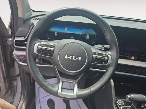 Used 2024 Kia Sportage SX FWD image 12