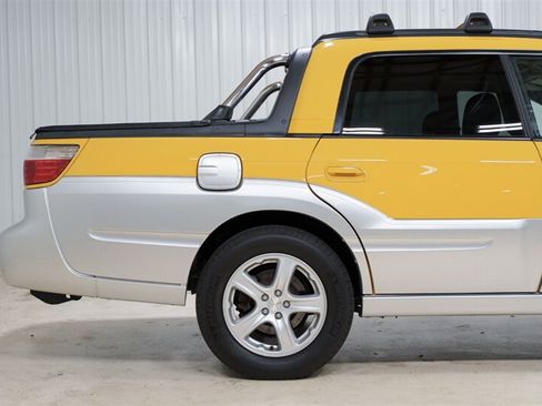 Used 2003 Subaru Baja AWD/4WD image 12