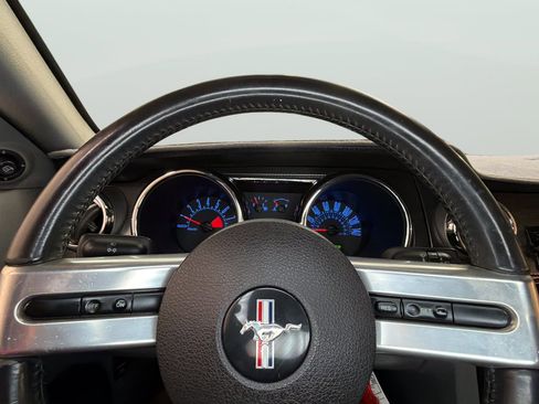 Used 2006 Ford Mustang GT image 30
