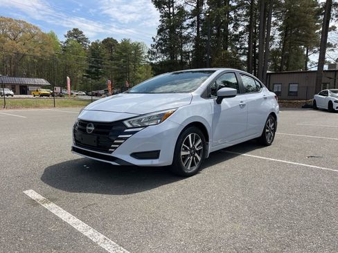 Certified 2025 Nissan Versa SV w/ Trunk Package image 2