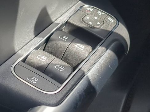 Used 2026 Mercedes-Benz GLA 250 image 10