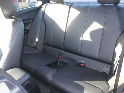 Used 2016 BMW M235i xDrive Coupe image 15