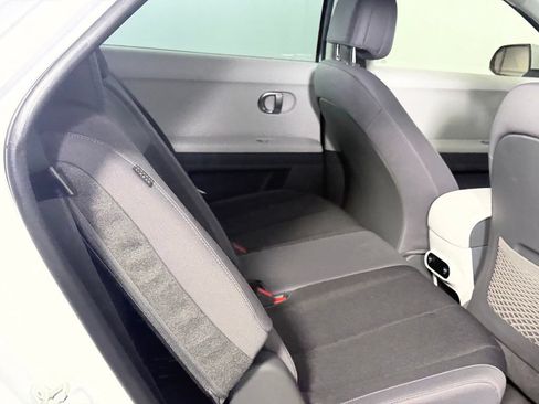 Used 2024 Hyundai Ioniq 5 SE AWD/4WD image 30