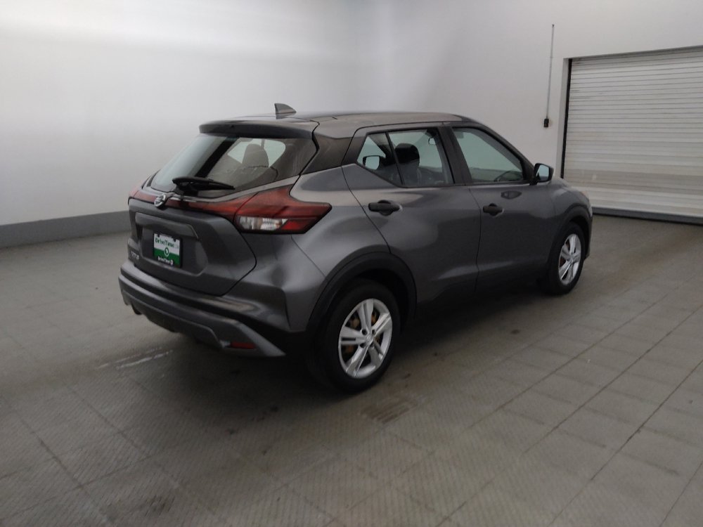 Used 2021 Nissan Kicks S FWD image 9