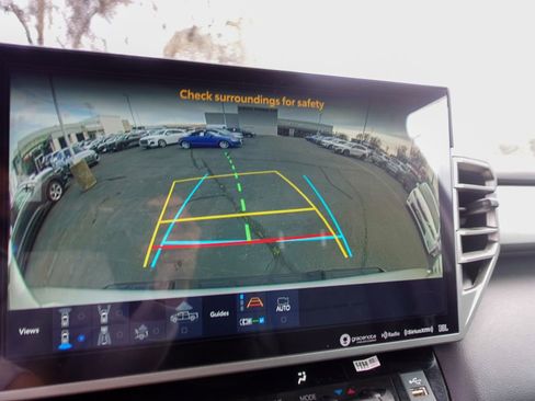 Used 2024 Toyota Tundra Limited image 20