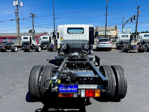 New 2024 Chevrolet Low Cab Forward 5500XD RWD image 24