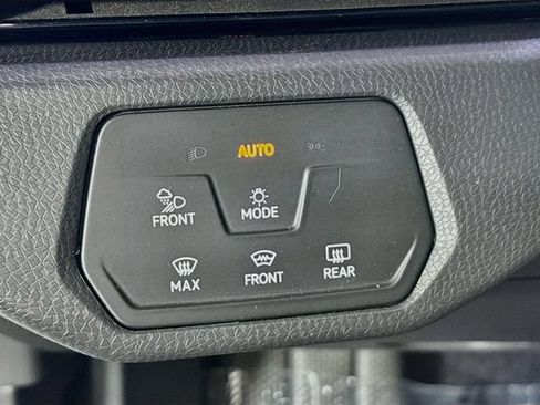 Certified 2023 Volkswagen ID.4 Pro S AWD/4WD image 11