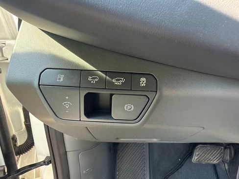 Used 2024 Kia EV9 Land AWD/4WD image 19