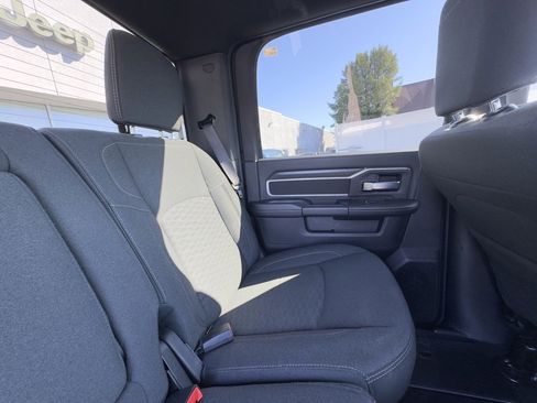 Used 2025 RAM 2500 Big Horn image 25