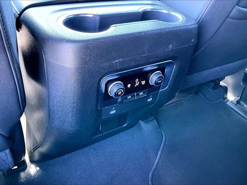 Used 2023 Chevrolet Tahoe LT RWD image 11