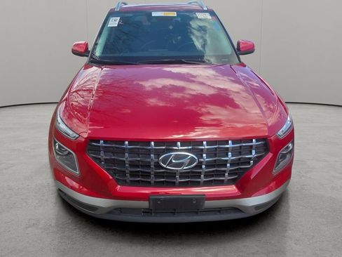 Used 2022 Hyundai Venue Limited w/ Cargo Package image 14