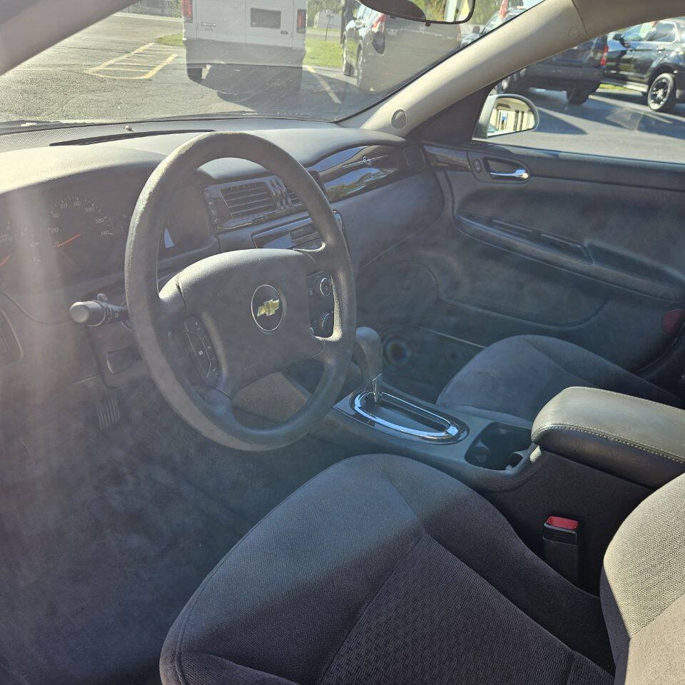 Used 2012 Chevrolet Impala LS FWD image 10