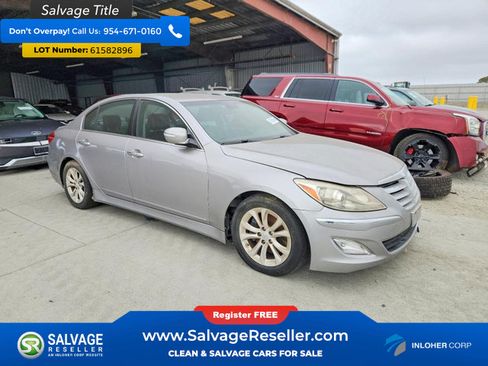 Used 2013 Hyundai Genesis 3.8 RWD image 5