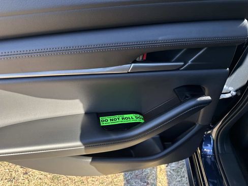 New 2026 MAZDA MAZDA3 2.5 S Sedan w/ Preferred Pkg image 14