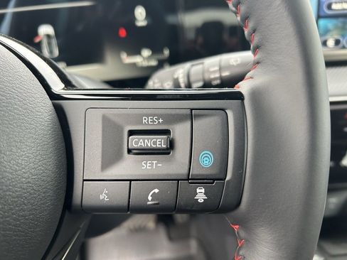 New 2025 Nissan Kicks SR w/ Illumination Package image 14